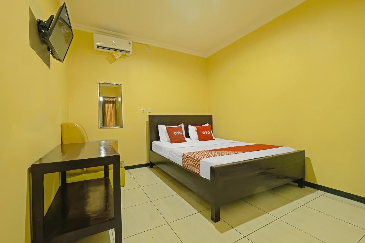 Oyo 92483 Hotel Kirana Salatiga Zewnętrze zdjęcie