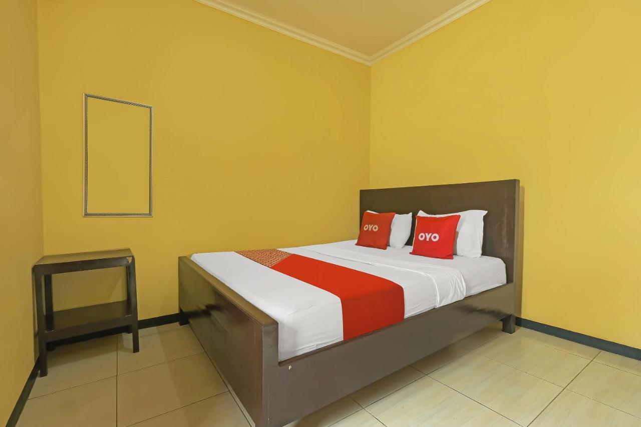 Oyo 92483 Hotel Kirana Salatiga Zewnętrze zdjęcie